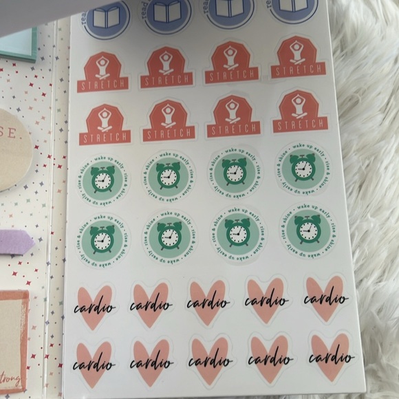 The Happy Planner Wellness Accessory Book - Picture 5 of 16